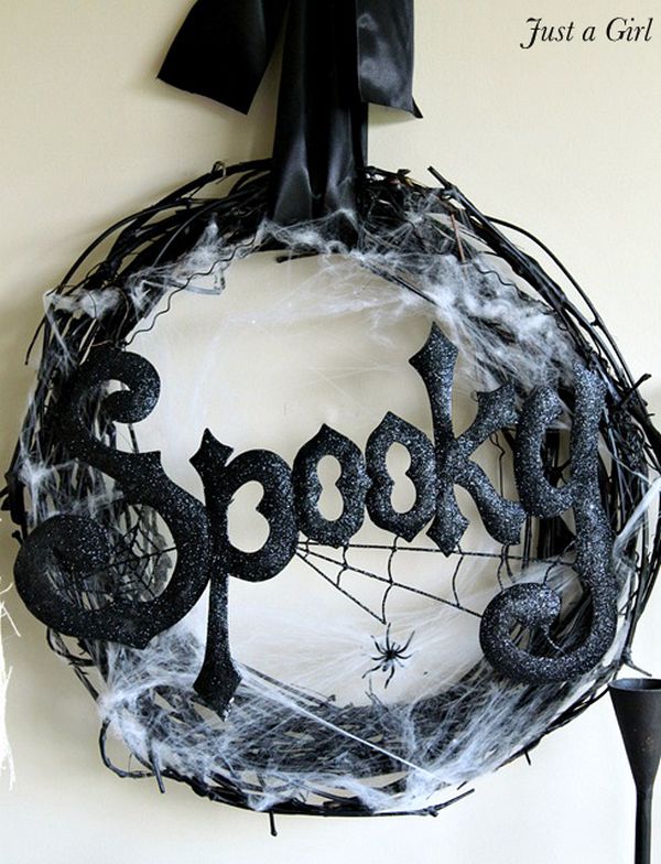 Black spooky halloween wreath