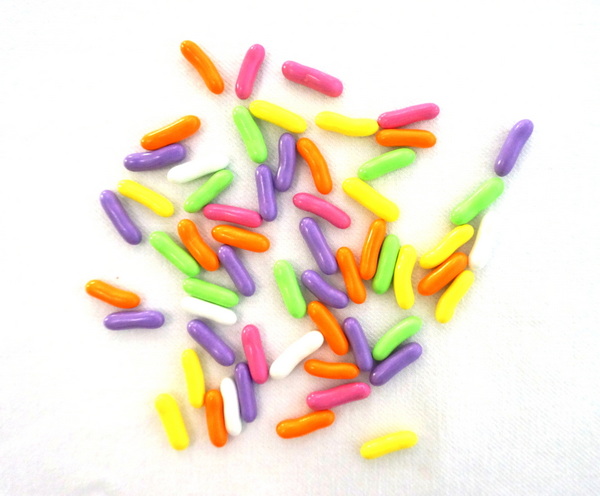 Candy-coated licorice creates a colorful design