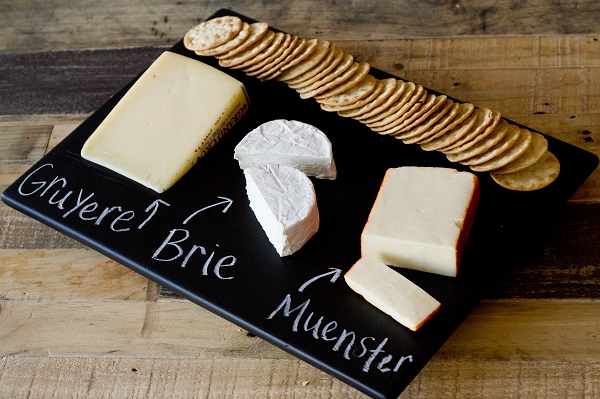 Chalkboard serving platter