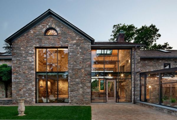 Doe Run Estate renovation in Philly by Nuno R P Cruz