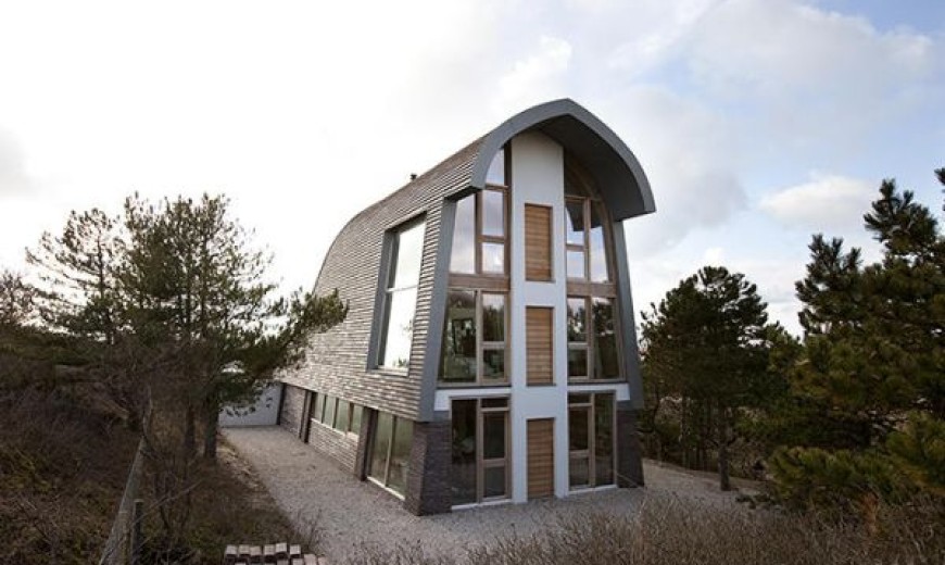Sustainable Design And Smart Aesthetics Define Stylish Dune House