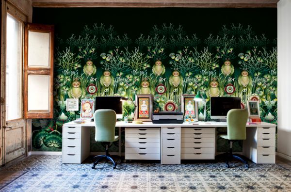 Elaborate and exqusite wallpaper creates a colorful home office