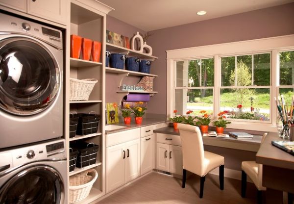 Floating shelves and colorful baskets light up the room!