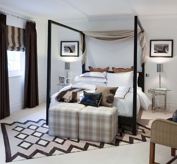 Four poster bed brings in the hotel vibe with contemporary flair