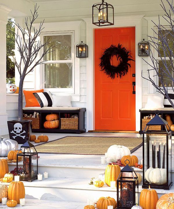 Halloween front porch idea