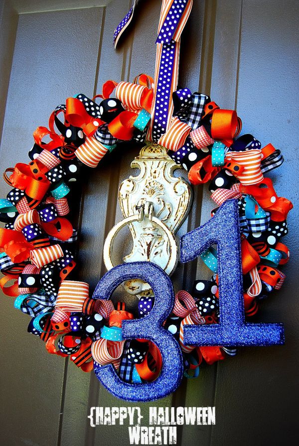 Happy Halloween Wreath Idea