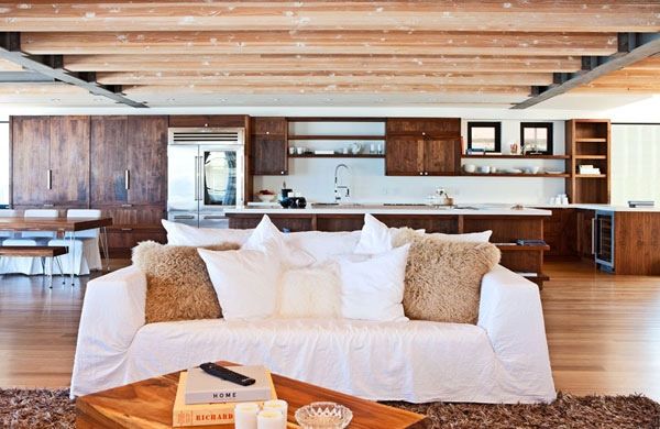 Matthew Perry malibu beach house in driftwood