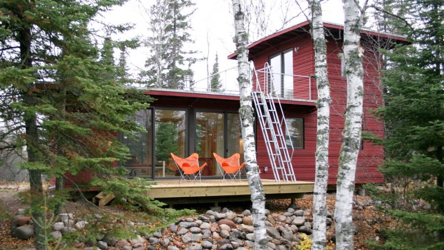 McGlasson weeHouse near Lake Superior