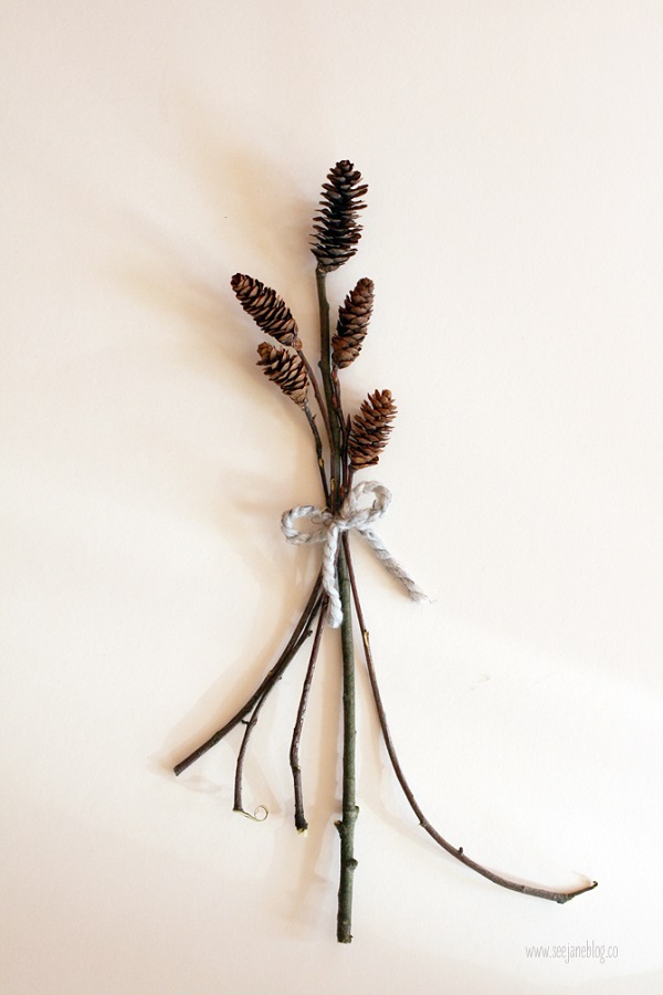 Pine cone flower bouquet