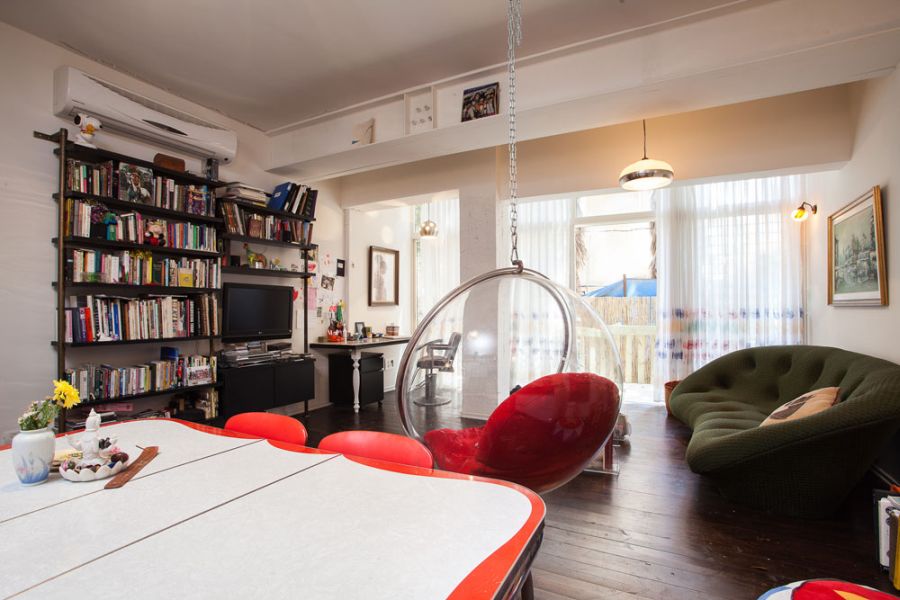 Retro styled living room of the Tel Aviv apartment