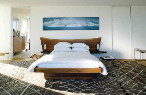 Shape of the headboard evoke a cool coastal vibe