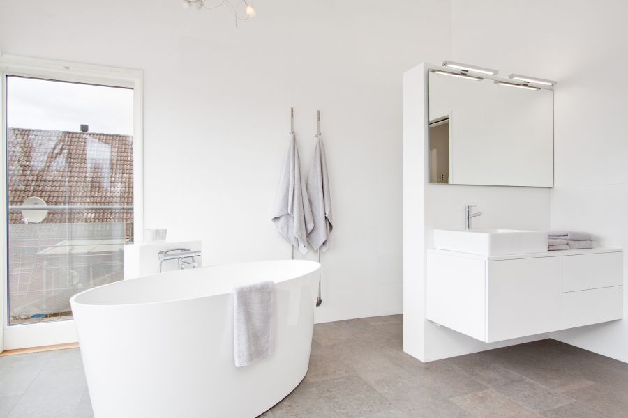 Stylish contemporary bathroom with floating vanity