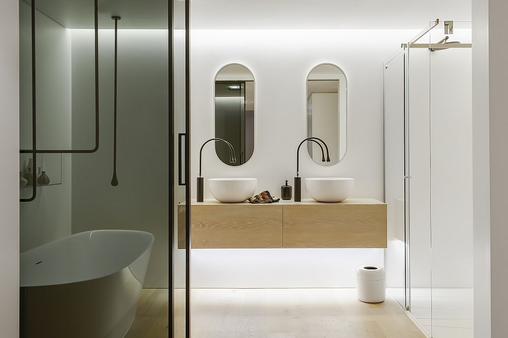 Walsh Bay home bathroom by Minosa Design