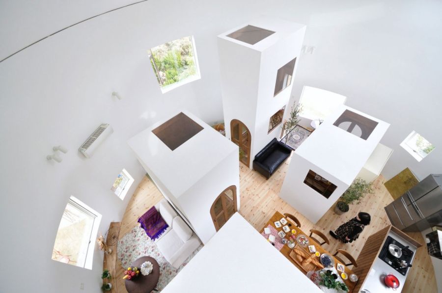 White interior of Chiharada Home