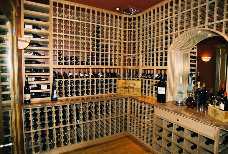 private wine cellar in Sonoma California with mirrored alcove