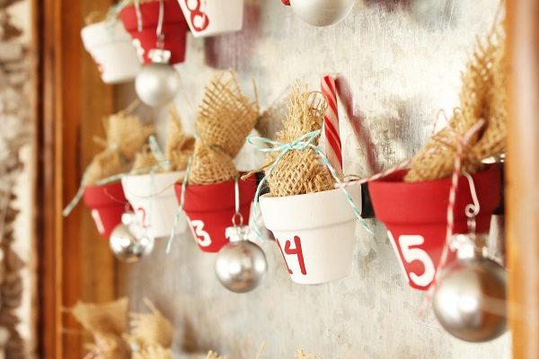 DIY Advent Calendars For A Fun Countdown To Christmas Decoist