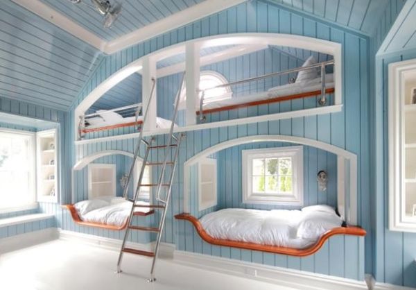 Beautiful bunk beds inspired by the coastal theme