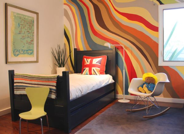 Creativity and plenty of paint transform this small kids' bedroom