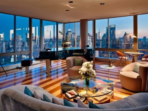 Fabulous living room with an amazing city skyline view