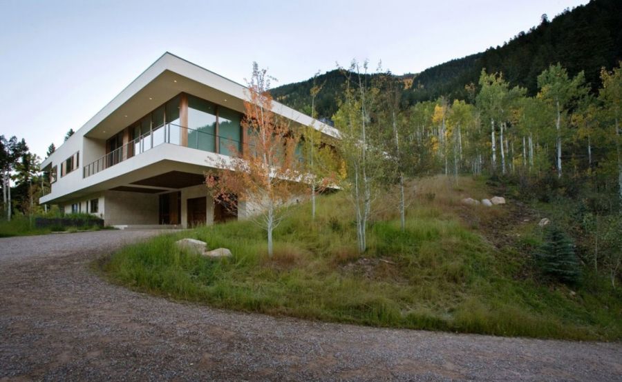 Linear House in Aspen, Colorado