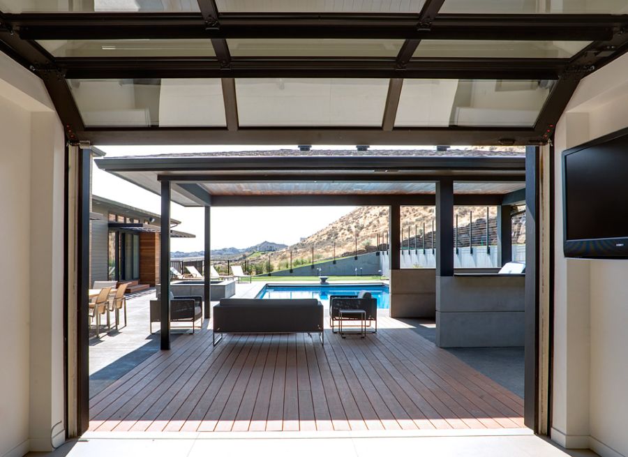 Outdoor deck space connected with the interior