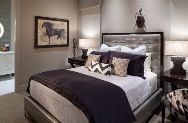 Purple and silver make a glamorous combination in the bedroom