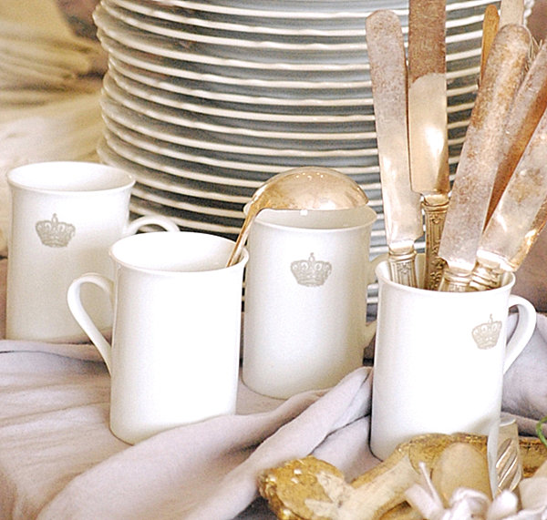 Shabby Chic tableware