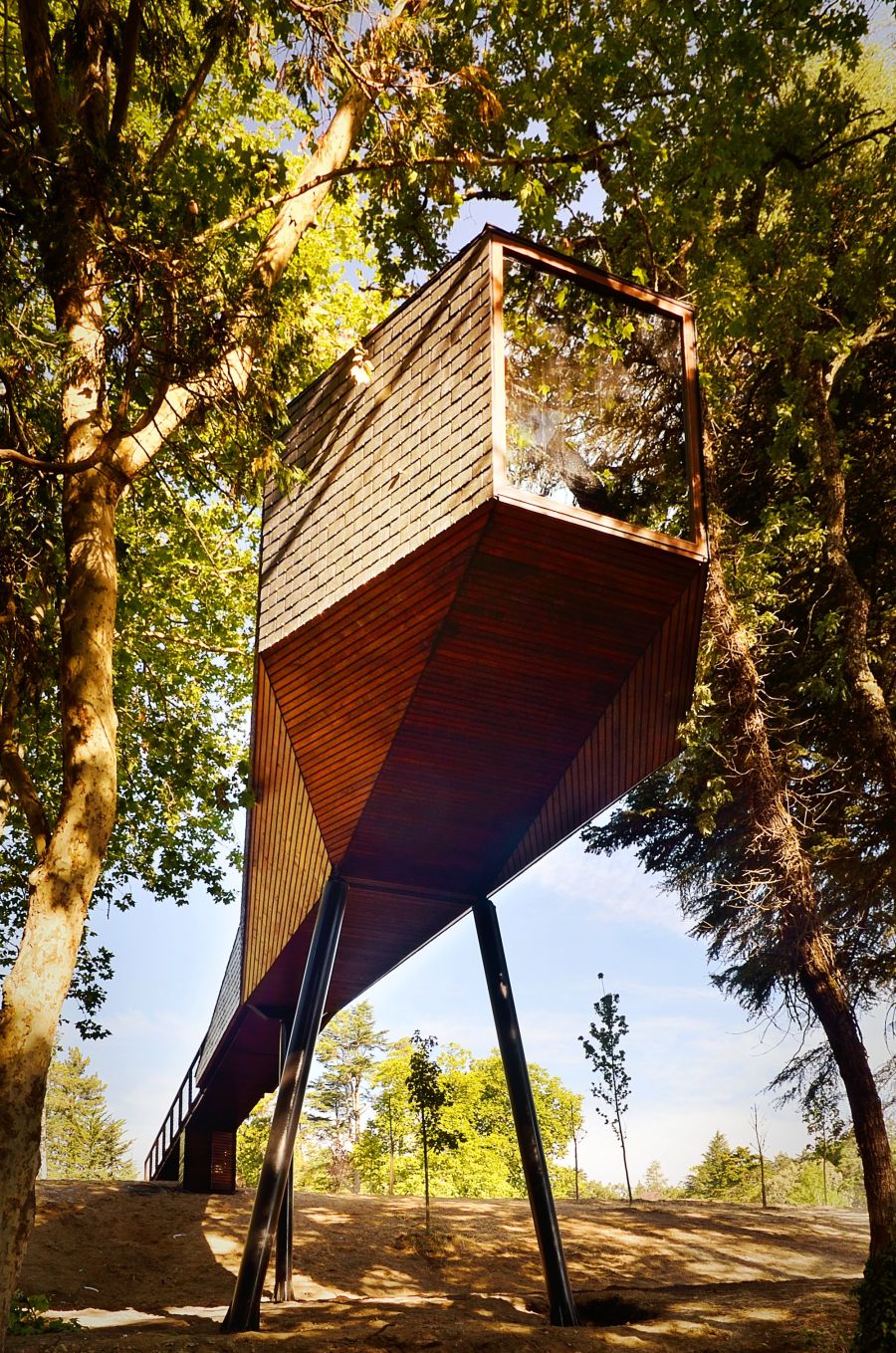 Tress Snake House in Pedras Salgadas Eco Resort, Portugal