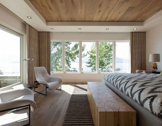 Luxurious Vacation Home In Canada Promises Lovely Lake Views