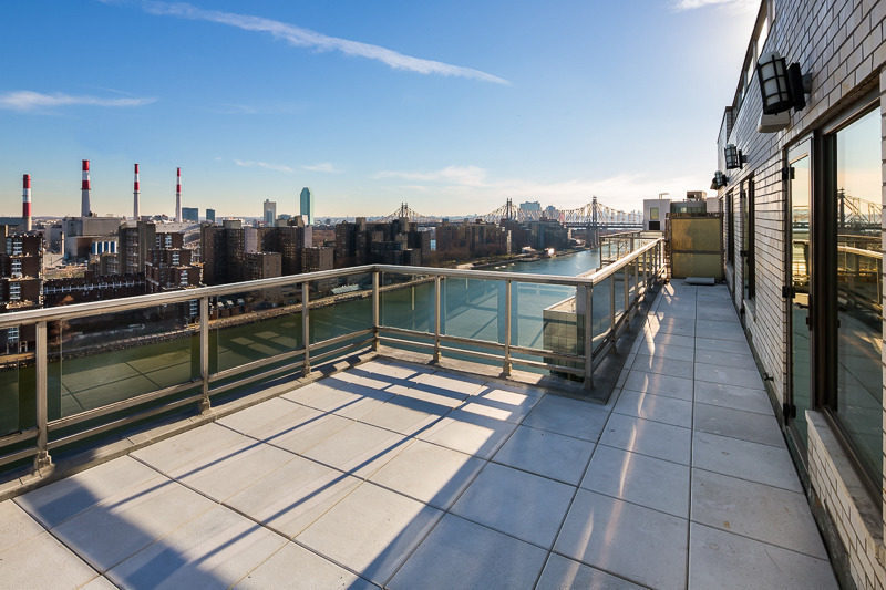 A look over the East River