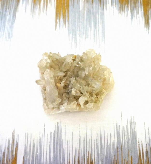 Mineral sample for a sparkling holiday