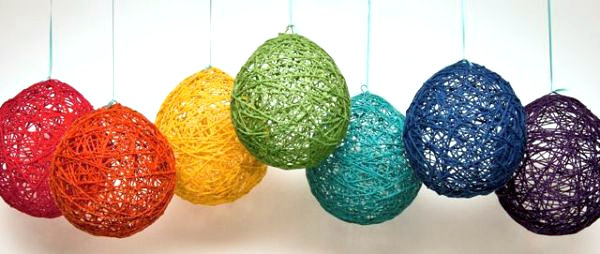 DIY Yarn lanterns