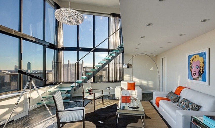Frank Sinatra’s NYC Penthouse Dazzles With Dramatic Views And A Revamped Interior