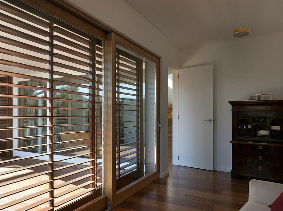 Glass doors and wooden blinds ideas