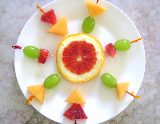 Fruit skewers with style