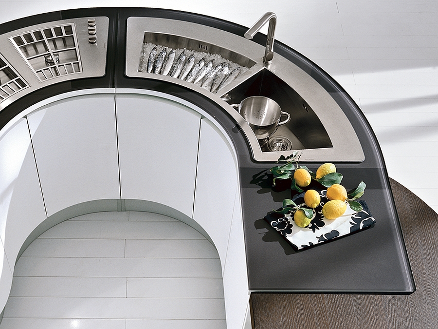 Kitchen island with integrated storage