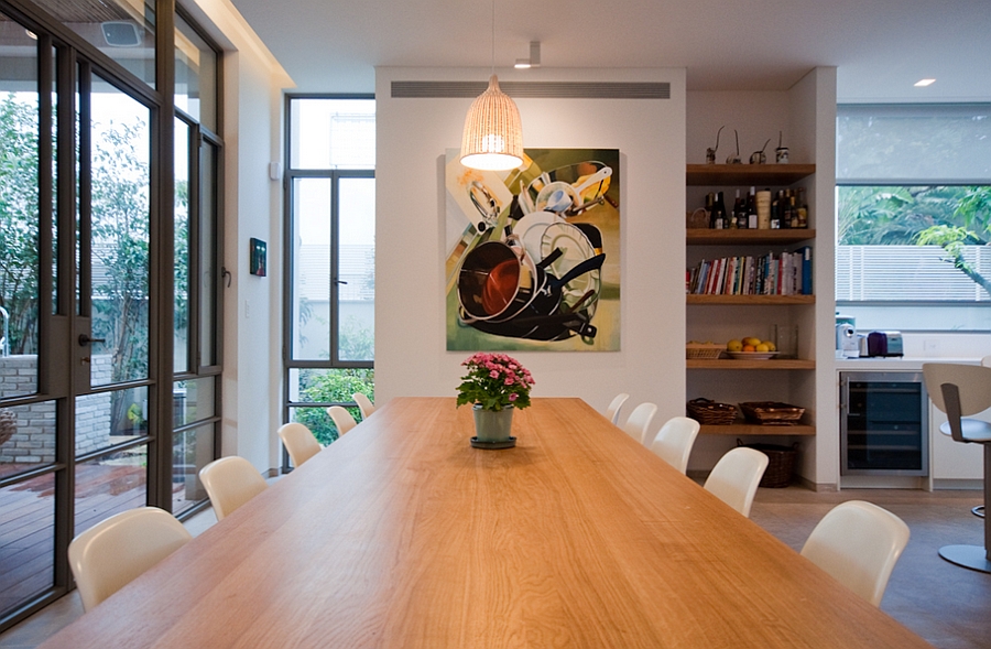 Lovely pendant lights above the table