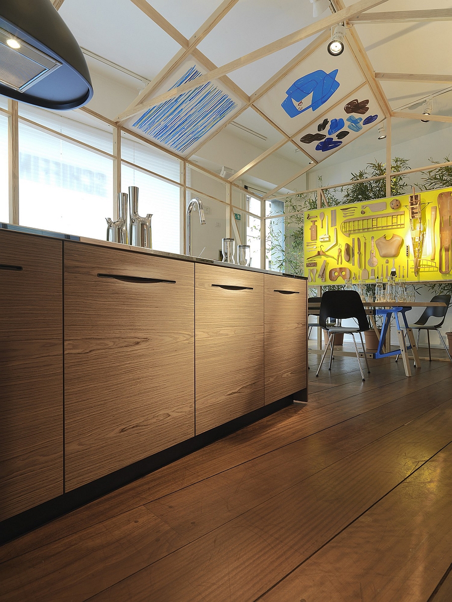 Lovely wooden kitchen island with modern design