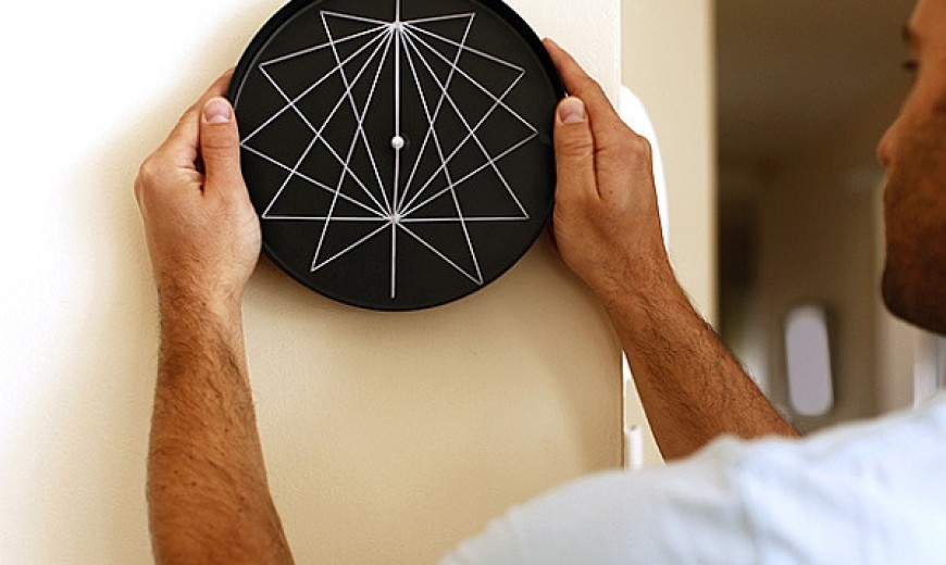 Stylish And Dynamic Wall Clocks Add Minimalist Appeal To Your Interior