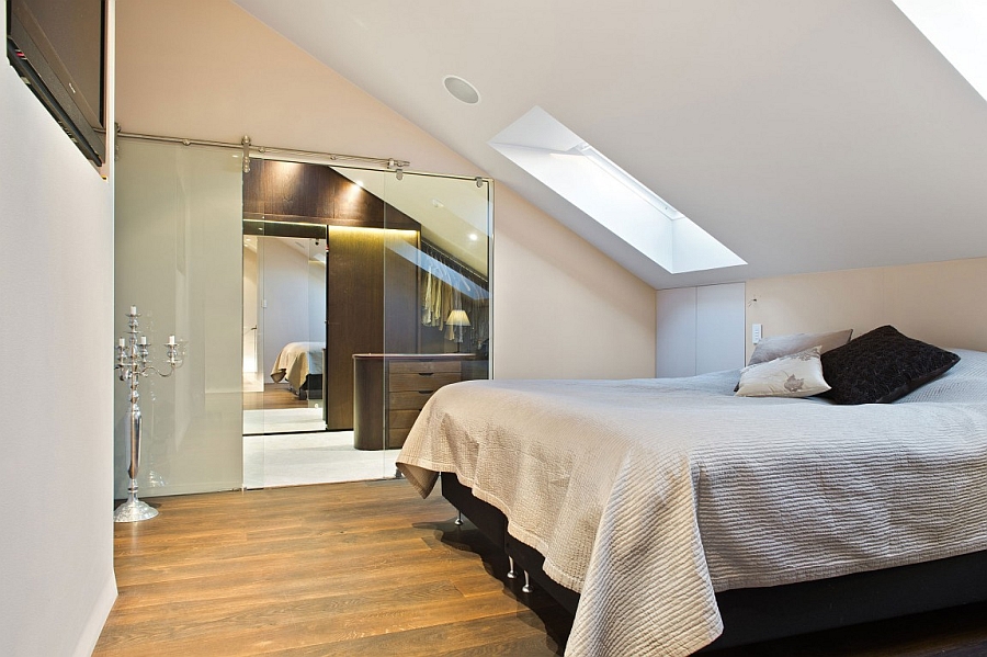 Skylight ushers in ventilation to the ensuite bedroom