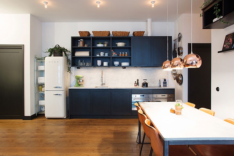 Smart kitchen with plenty of storage options