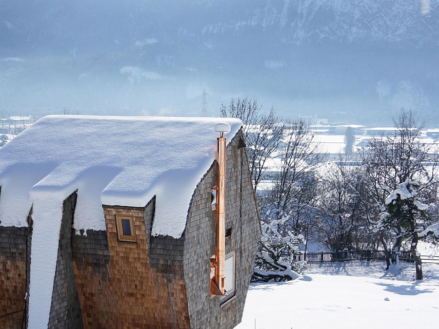 Snow-clad exterior of Ufogel