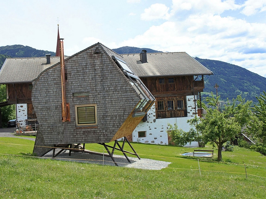 Tiny mountain cabin retreat on stilts