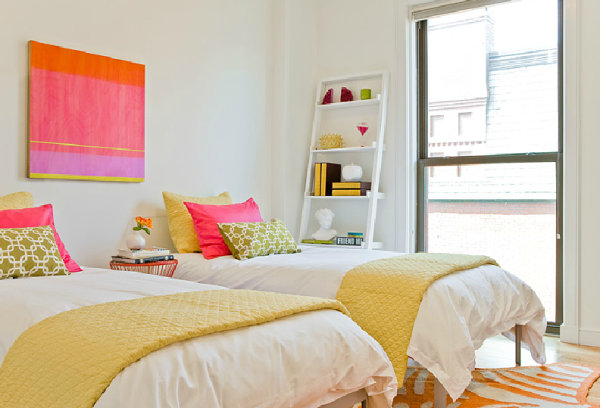 Twin beds and vivid accents