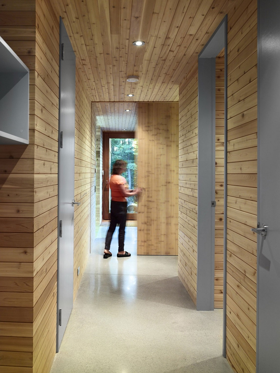 Wooden cabin retreat contemporary design