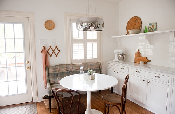 Bright and white dining area in the kitchen