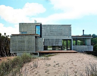 Modern House Ushers In Industrial Style With Raw Concrete And Steel