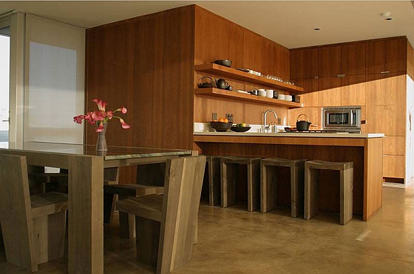 Smart kitchen and dining area