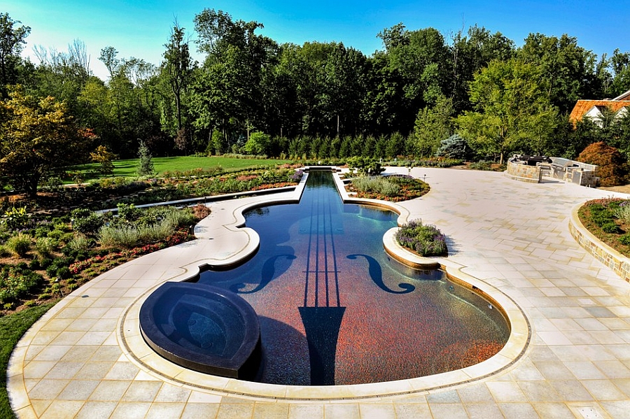 Stradivarius violin Pool controlled by iPhone