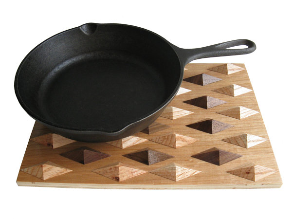 Wooden geometric kitchen trivet